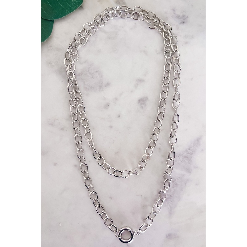 Textured Circle Chain Necklace Gold