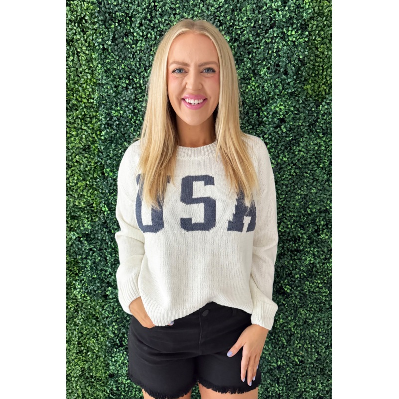 ‘USA’ Relaxed Pullover Sweater Small Cream/Navy