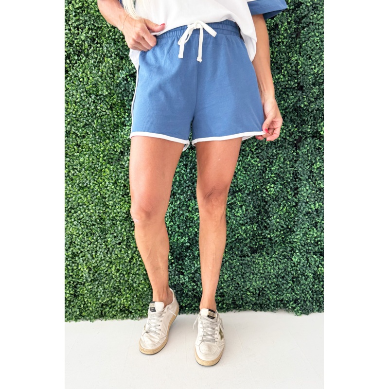 Piping Detail Shorts Small Mocha/Punch