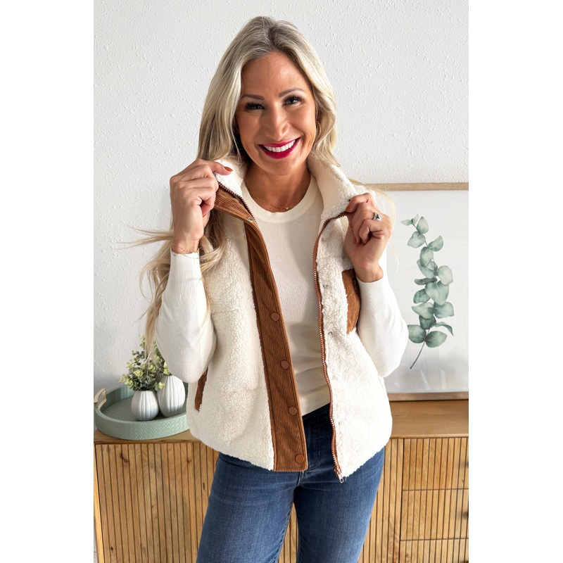 Corduroy Colorblock Sherpa Vest Small Ivory/Camel
