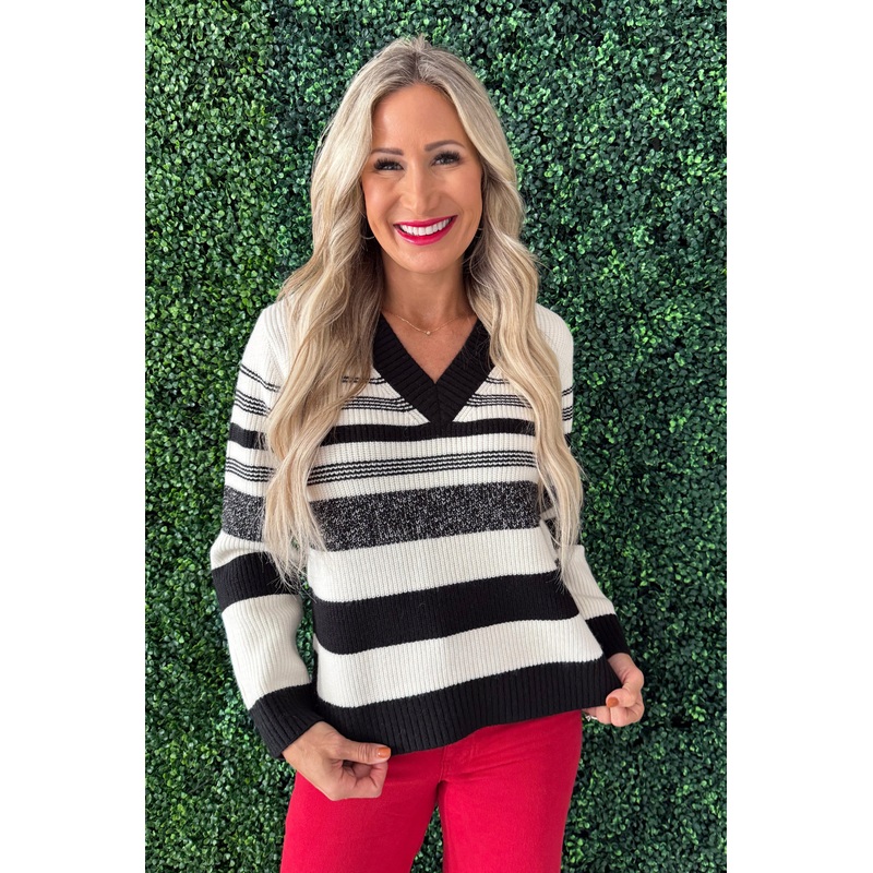 Long Sleeve V-Neck Sweater XS Cream Black Mlge Stripe
