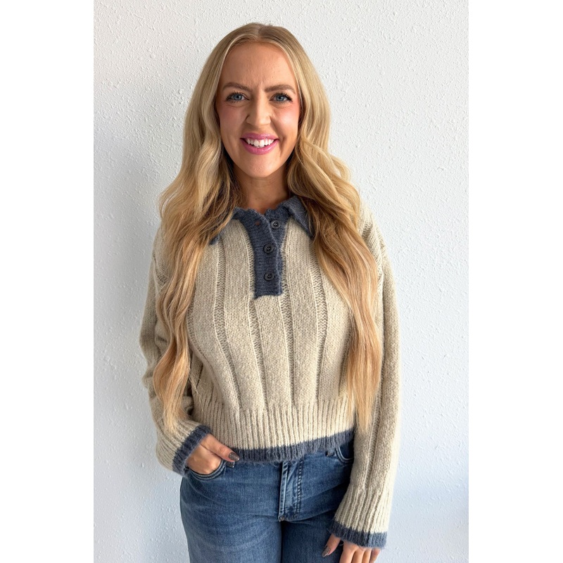 Collared Cable Knit Sweater Small Cream Blue