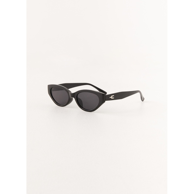 Janice Sunglasses – Black Black One Size