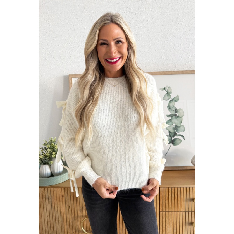 Bow Detail Knitted Sweater Small Off White