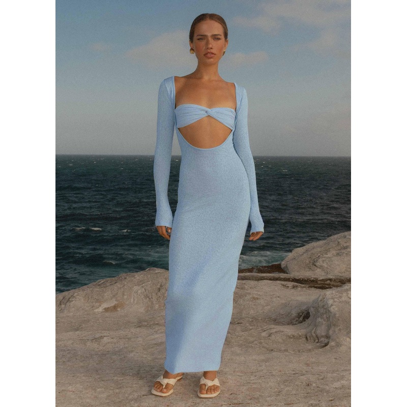 Carnation Long Sleeve Knit Maxi Dress – Blue Blue XS-S