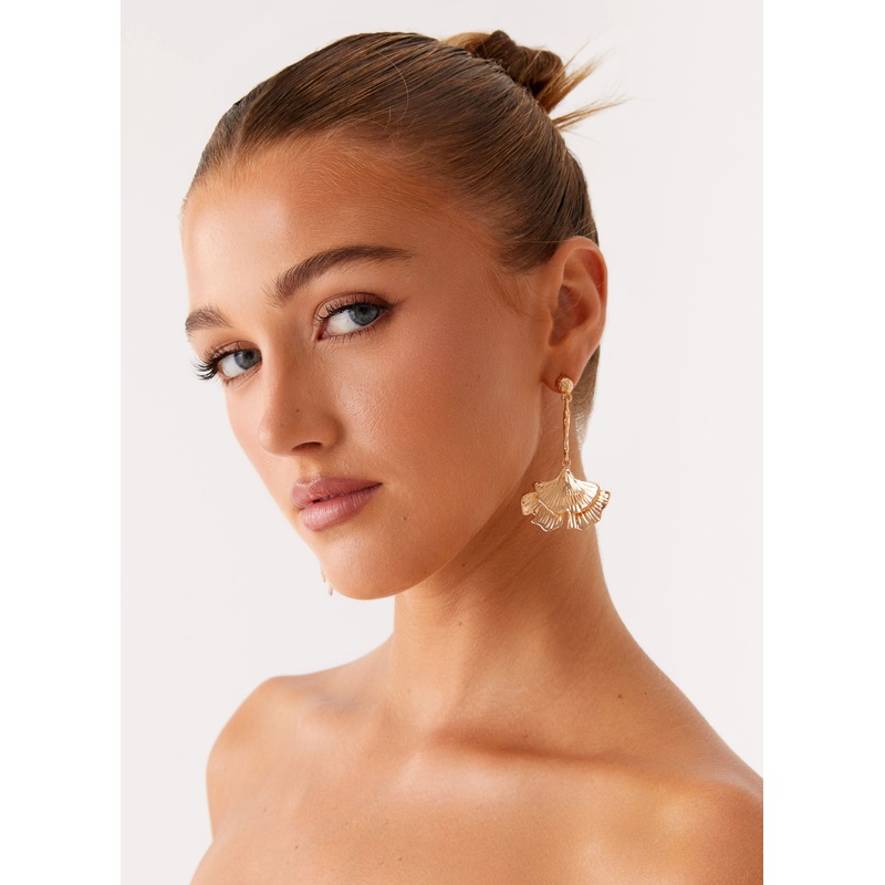 All In Earrings – Gold Gold One Size