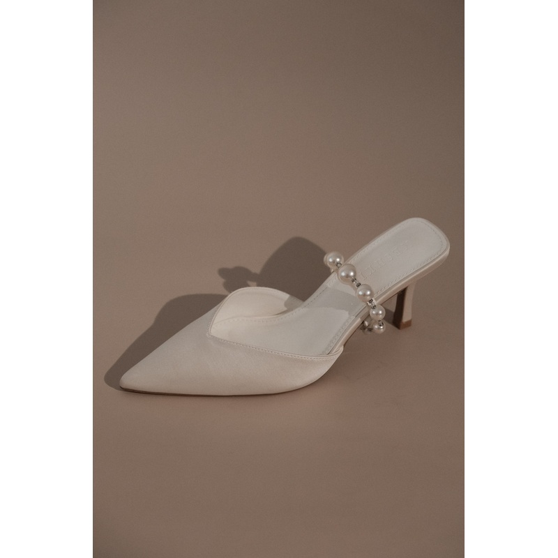 Karla Pearl Mule – Ivory 35