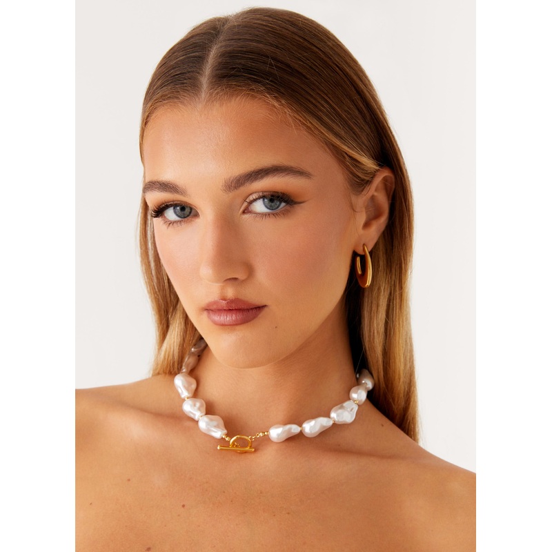 Angelie Necklace – Pearl Pearl One Size