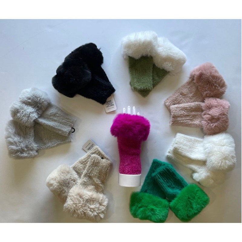 Fingerless Gloves With Faux Fur Cuff Chenille Black 1121