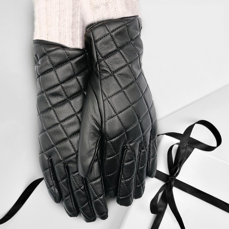 Nicole Miller Faux Leather Quilted Gloves Black 1106 S/M