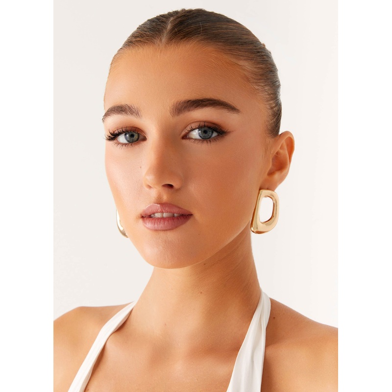 Deven Earrings – Gold Gold One Size