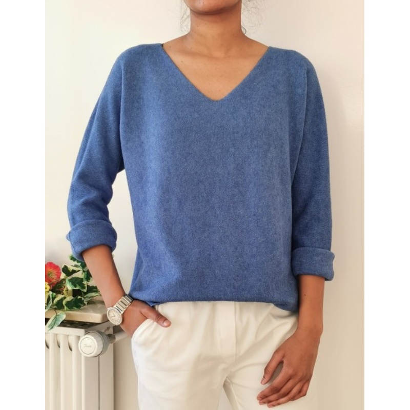 Italian Denim V-Neck Knit Soft Sweater Denim One Size