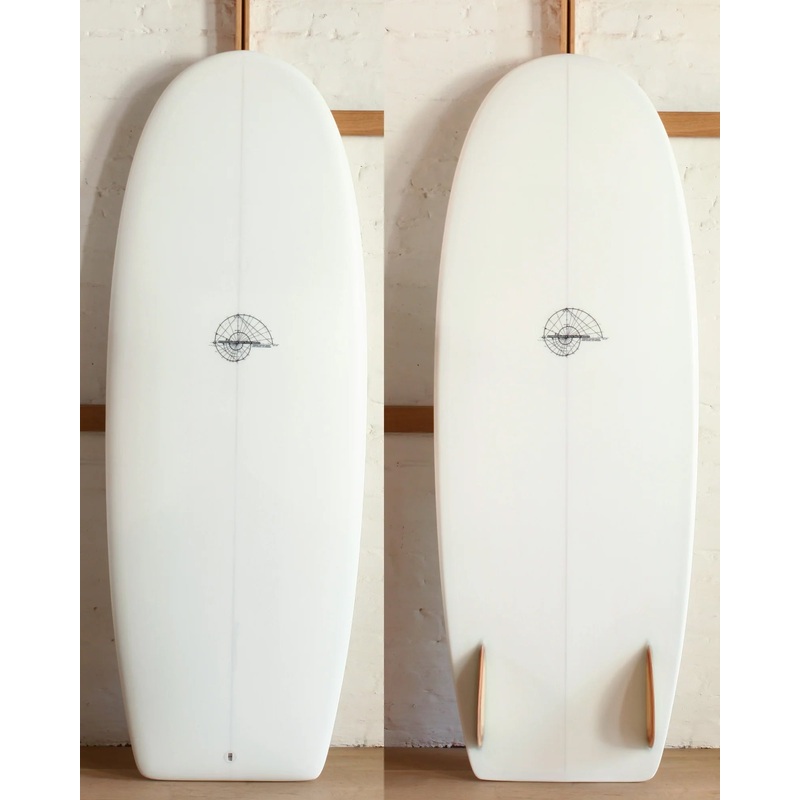 5’2″ Mini Simmons