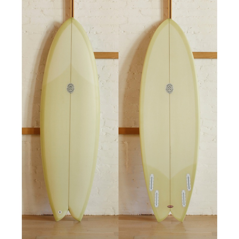 5’9″ Rocket Fish Quad Surfboard