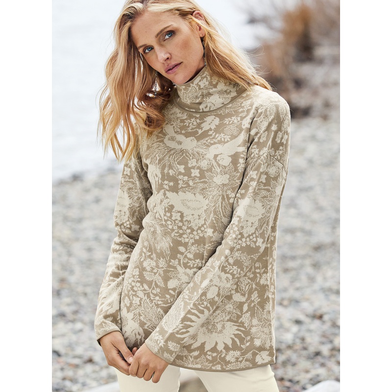 Wintergarden T-Neck Print/Pattern XS