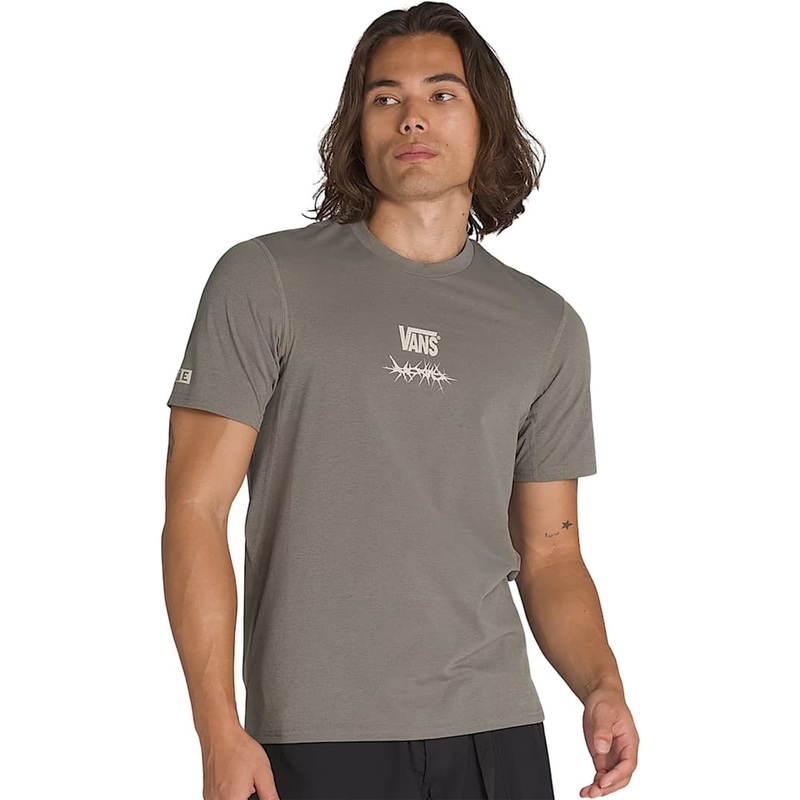 Vans MTE Outline Hybrid T-Shirt – Men’s
